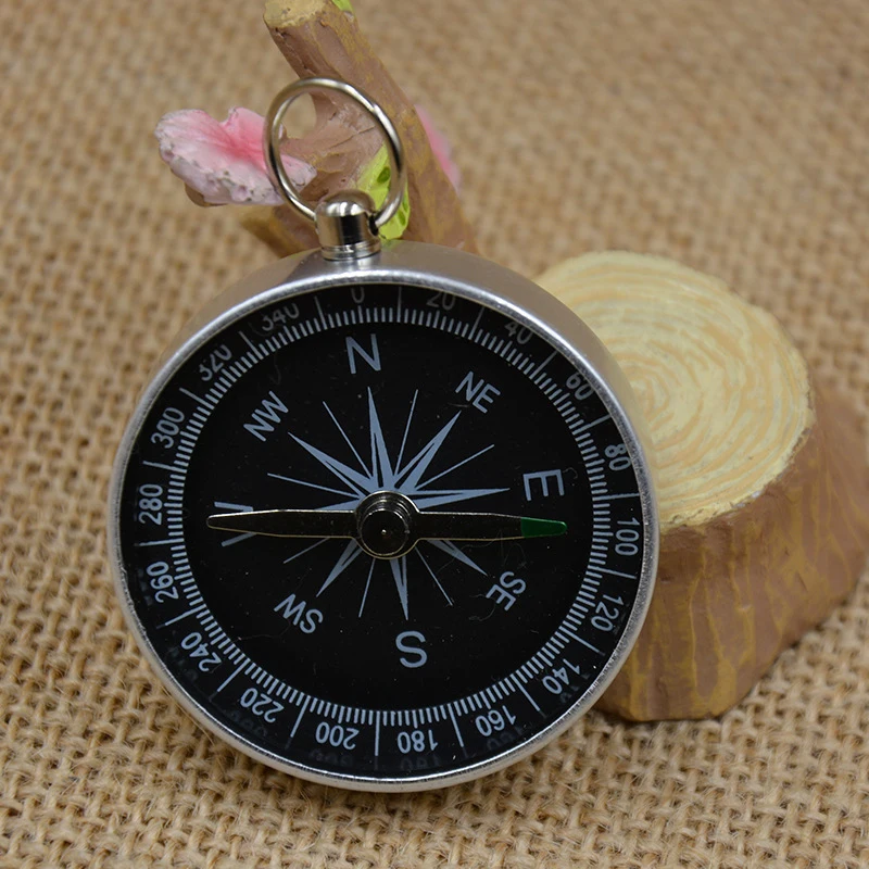 

New Mini Pocket Compass Switch Lightweight Aluminum Compass Key Chain Metal Gift Camping Hiking Emergency Accessories