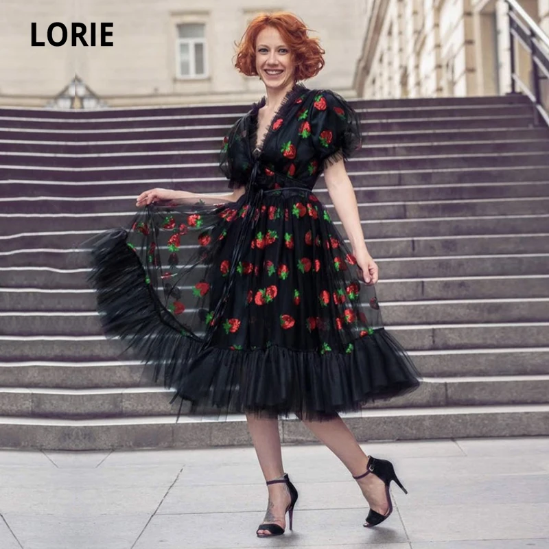 

LORIE Vintage Prom Dresses V-Neck Cap Sleeve Black Strawberry Tea Length Evening Dresses Tulle A-Line Celebrity Party Dress