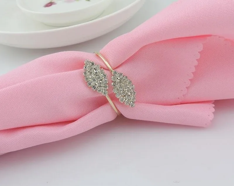 

New Fashion Futaba Grass Crystal Rhinestone Napkin Rings Metal Tablecloth Ring For Hotel Wedding Banquet Table Decoration