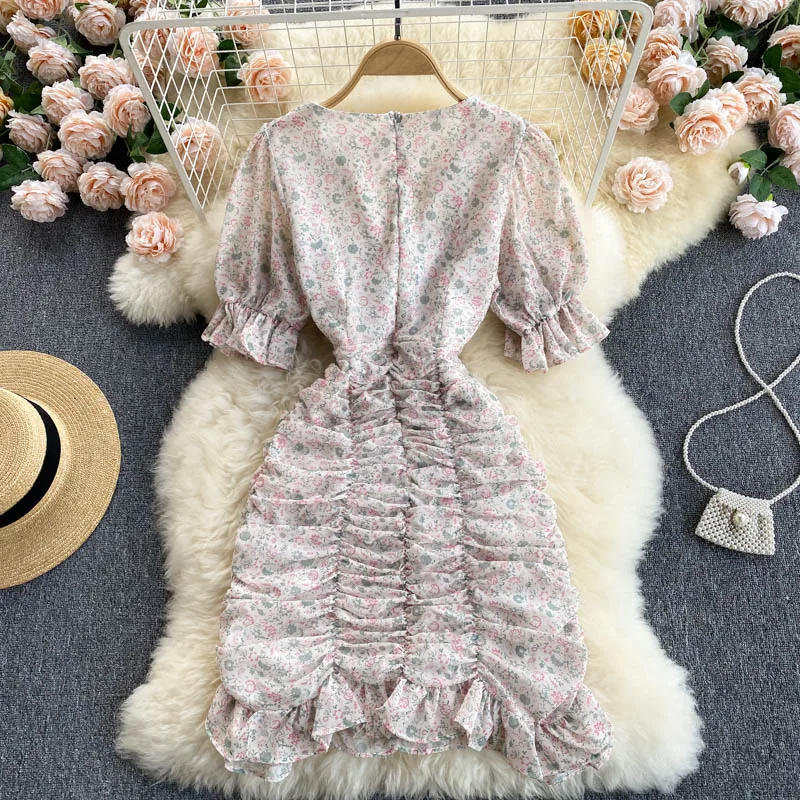 

Summer Sexy Printed Chiffon Pleated Mini Dress Women V-Neck Flare Short Sleeve Light Pink Draped Vestidos Vacation Beach 2021