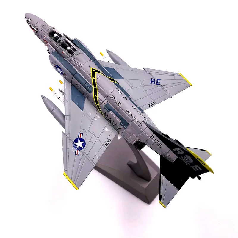 (100) F-4 1:200 1/200 масштаб США C-17 C17 Globemaster III Тактический транспортный самолет литой металлический самолет модель самолета детская игрушка - Цвет: (100) F-4
