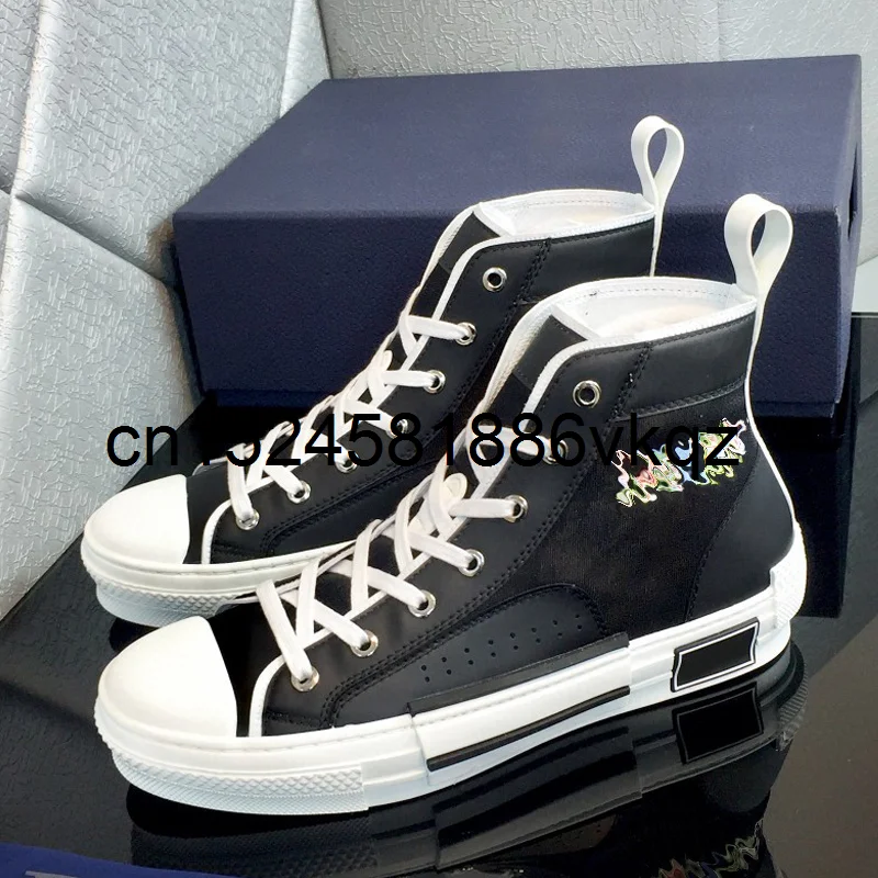 

2021 New Men's And Women's Flat Bottom Retro Graffiti Design Fashion High Quality Sneakers Casual Vulcanize Couple Daddy Shoes