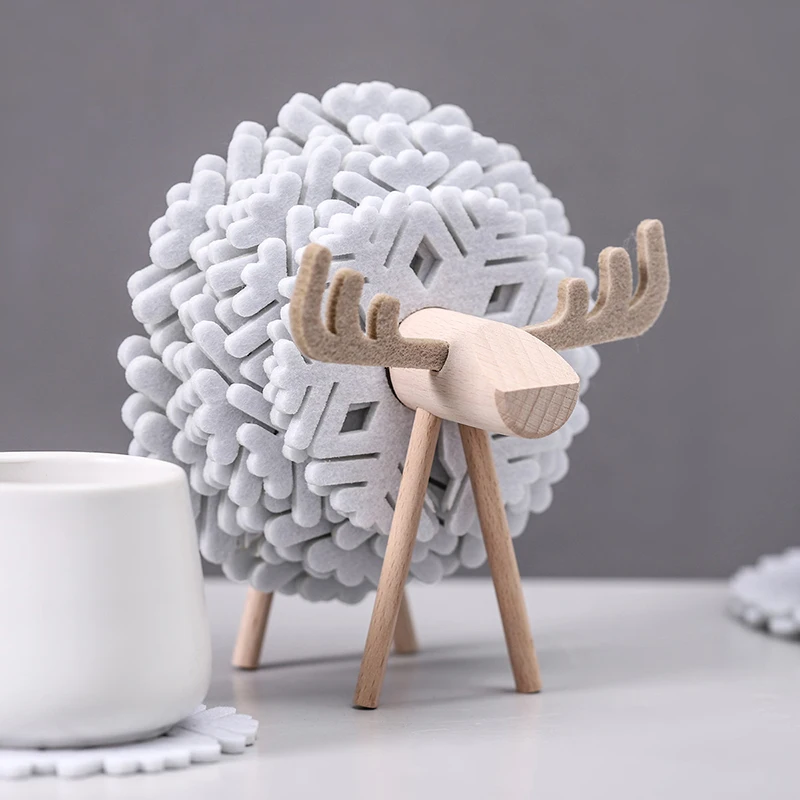Felt Anti-scalding Coaster Home Decoration Livingroom Kitchen Reindeer Coffee Cup Coaster Set Creative Practical Ornaments
