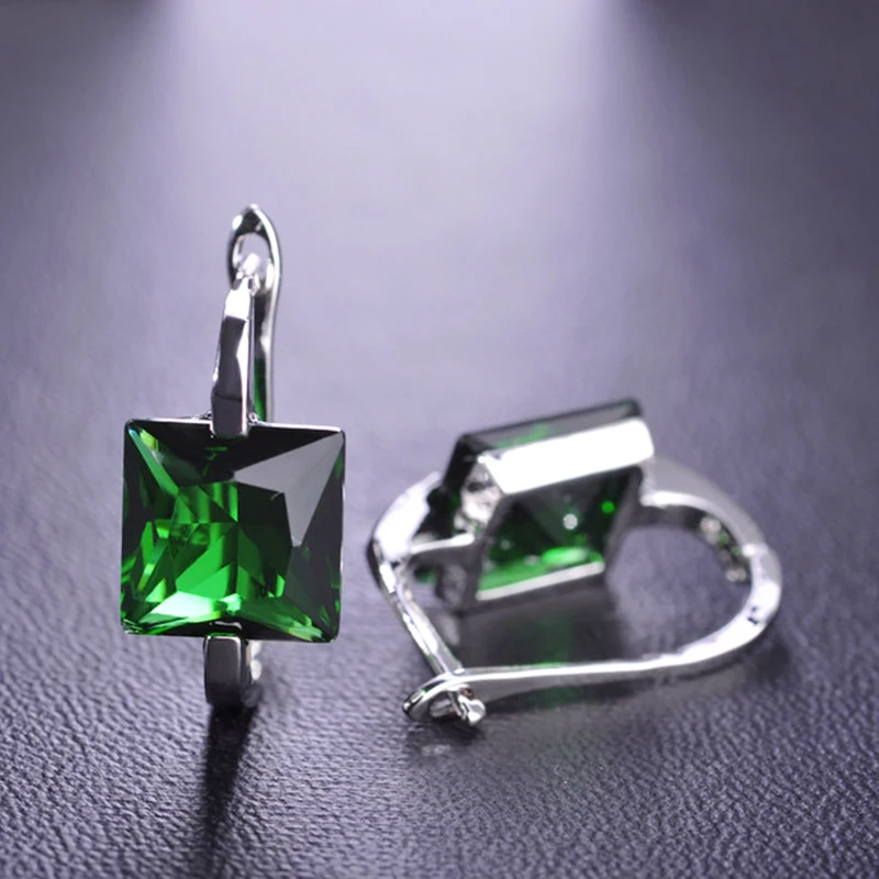 

Dazz Simple Elegant Rhinestone Square Small Stud Earrings For Women Gold Silver Color Red Blue Green Fine Stones Earrings Bijoux
