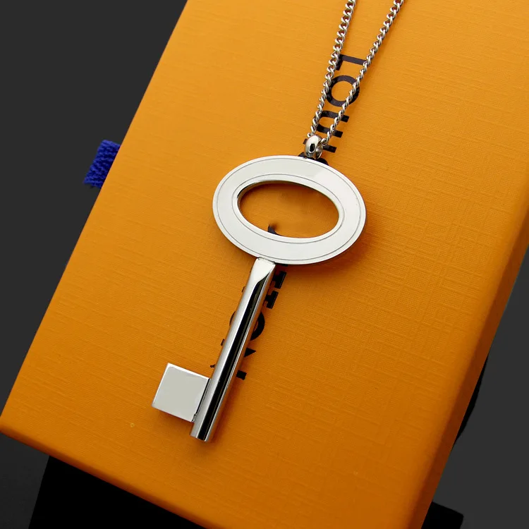 

Wholesale luxury brand key necklace pendant high quality fine jewelry titanium neck chain exquisite fashion accessories 3color
