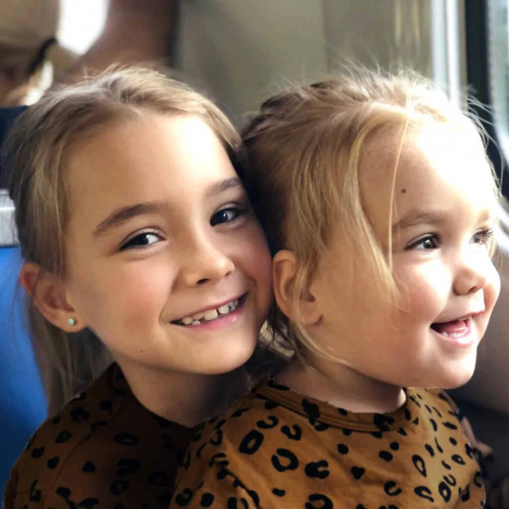 Повседневный Топ с длинным рукавом и круглым вырезом для маленьких девочек