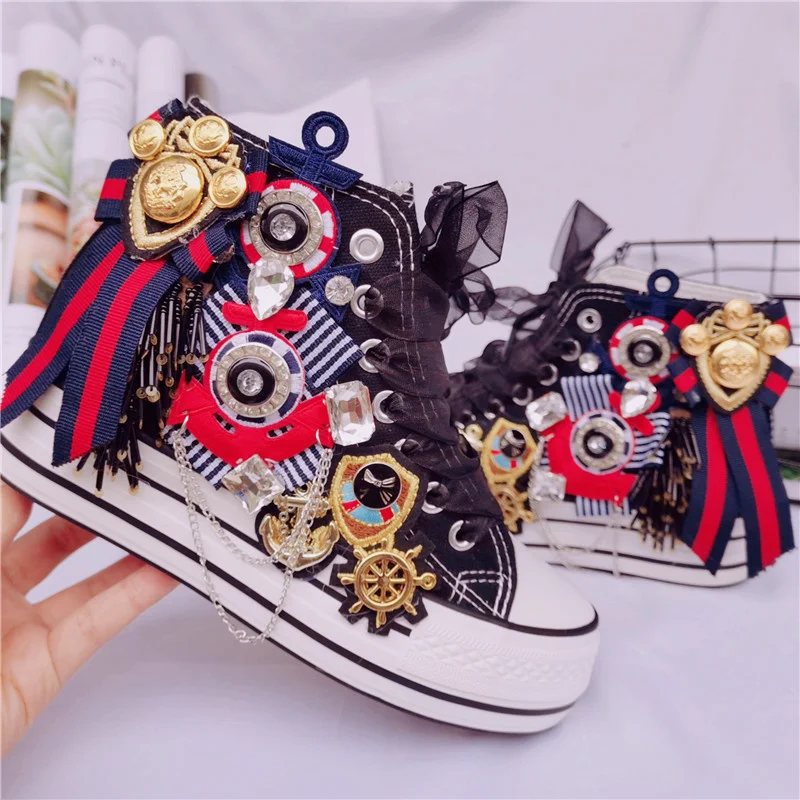 

2021 Summer Handmade Sweet and Exquisite Rhinestone Tassel Chain Badge Women's All-match Increased Canvas Shoes