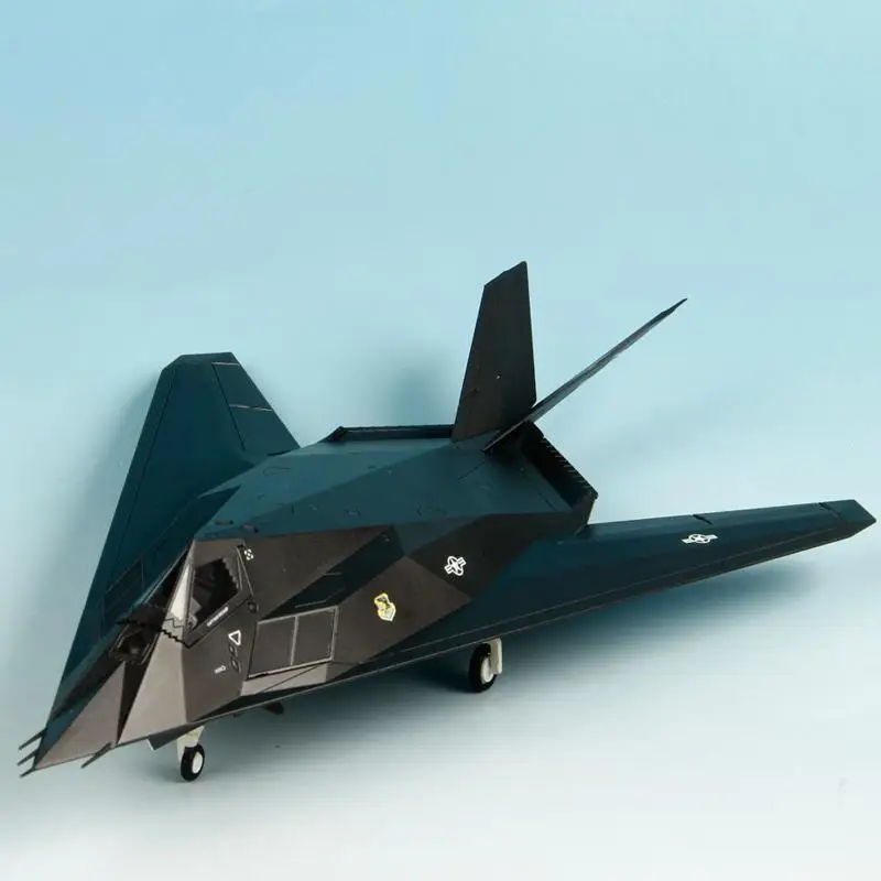 Модель самолета HOBBY MASTER USAF 37th TFW 415th TFS #81-0796 фатальное влечение деканпад Иракская