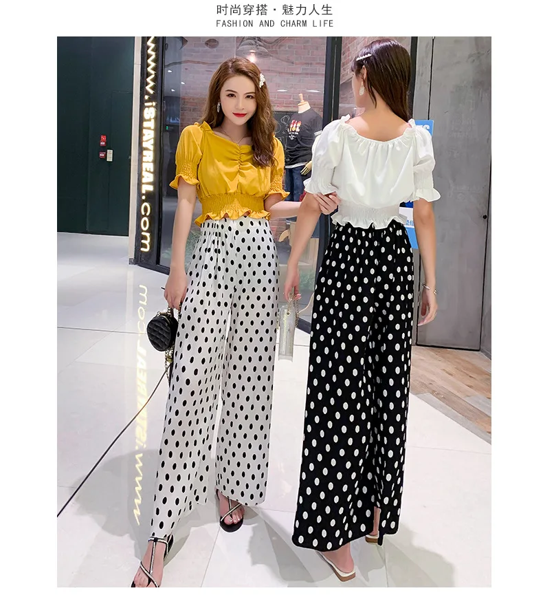 

Chiffon pleated high-waisted top with accordion chiffon wide-leg trouser suit