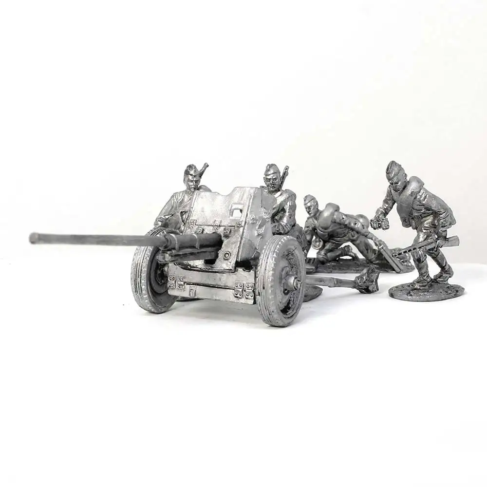 Модель противотанковой пушки 45 мм (обр1942 г) с расчетом Красная армия СССР 1943-45 гг -