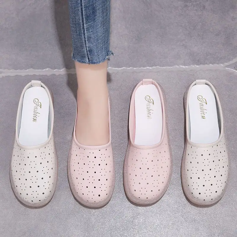 Женские сандалии на плоской подошве шлепанцы из мягкой кожи без застежки лето