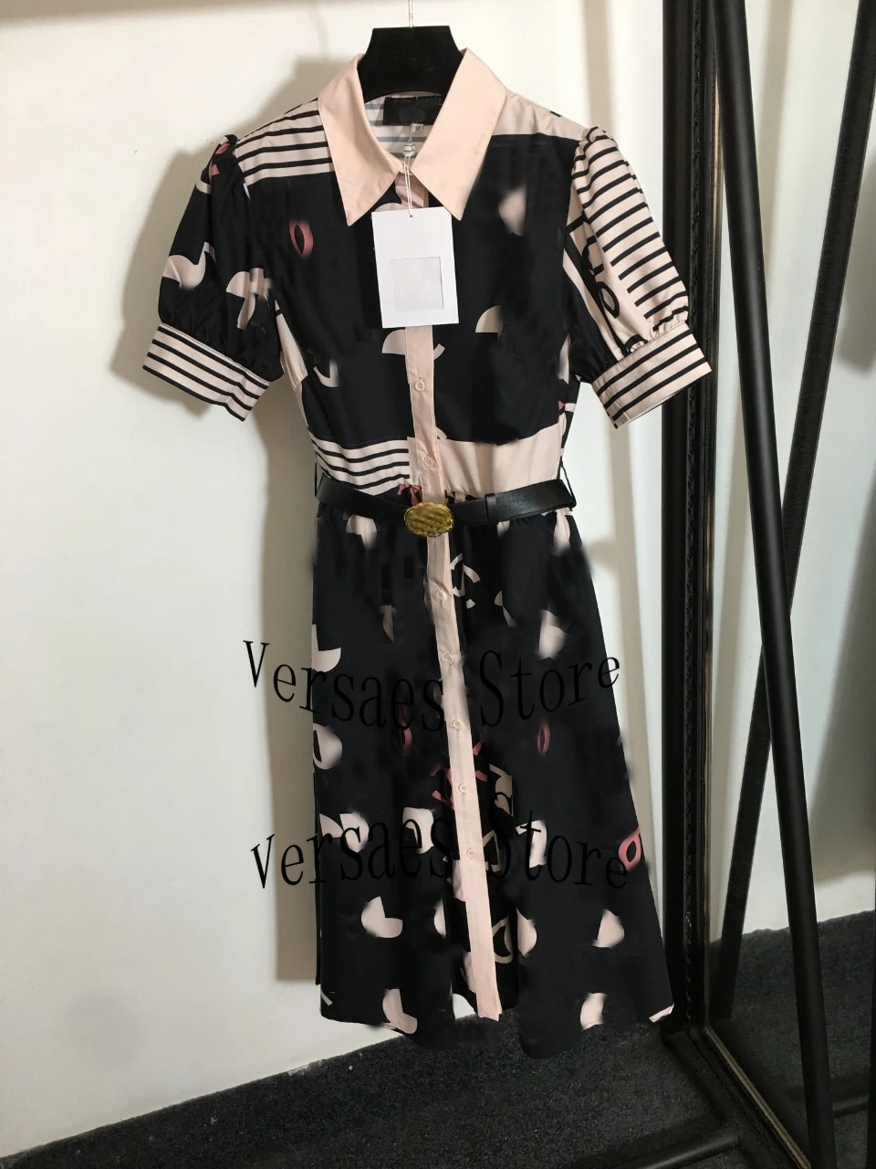 

Роскошное Брендовое модное женское элегантное платье с принтом букв и лацканами, универсальное облегающее хлопковое платье с поясом и коро...