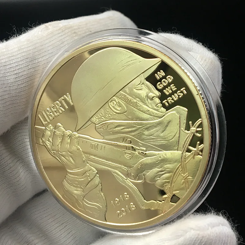 Коллекционная монета с золотым покрытием и изображением храброго