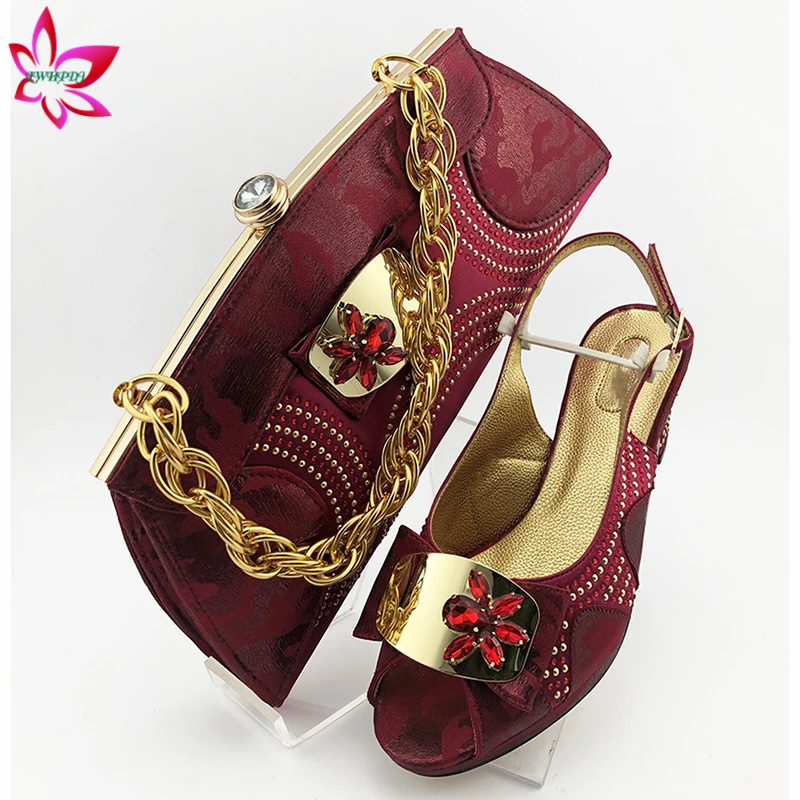 Винный Цвет модная свадебная фотосессия новинка женские туфли-лодочки и сумка в