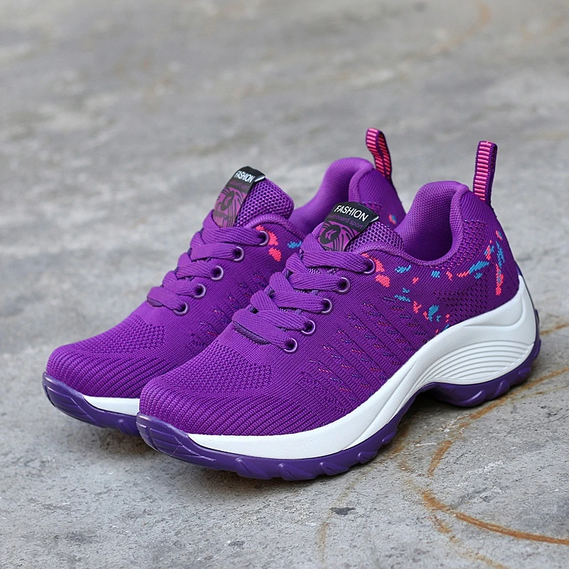 Женские теннисные туфли Flarut кроссовки женская обувь на толстой платформе со