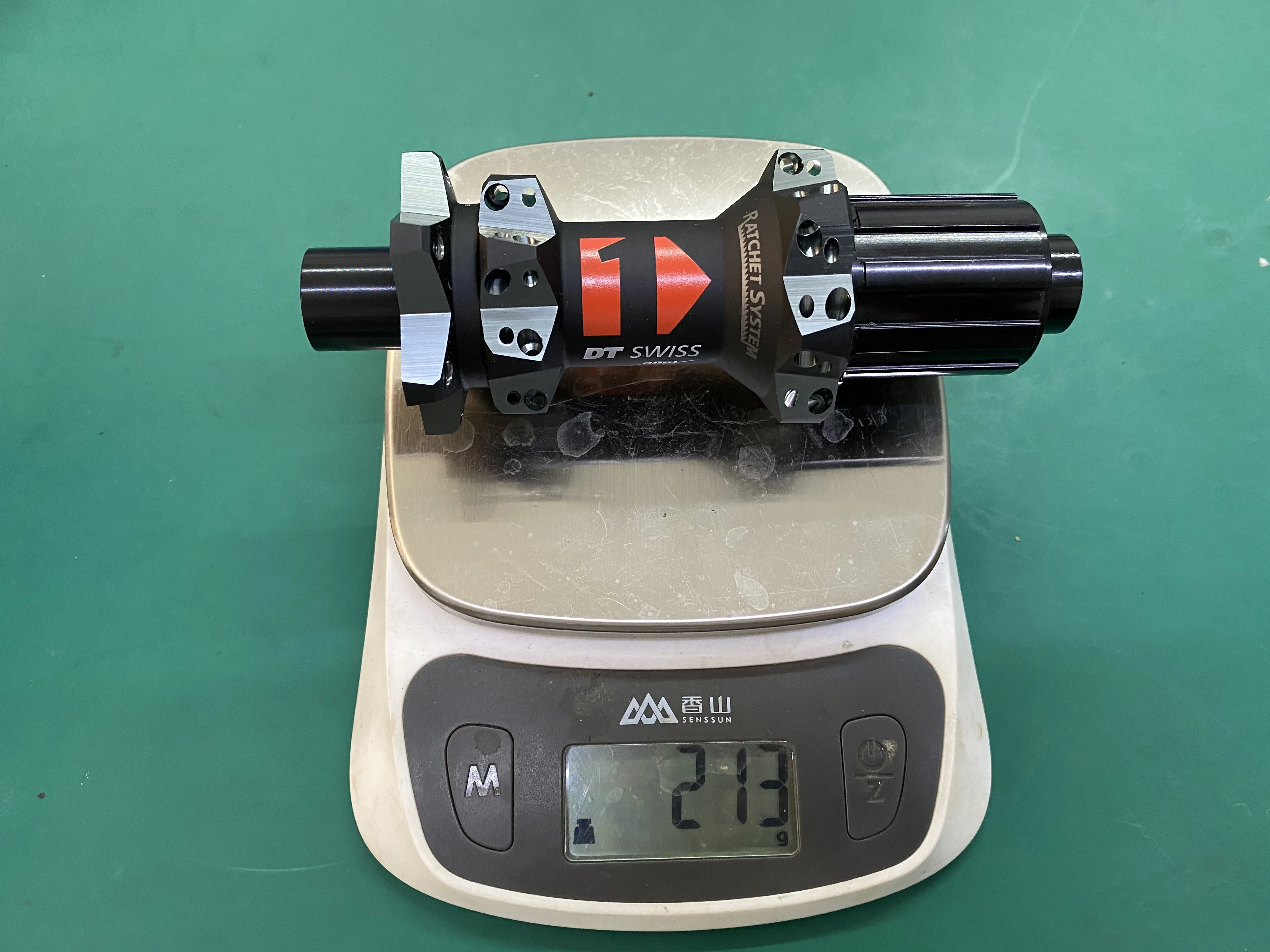 

DT240 Original DT Swiss 240 MTB Bike Straight Pull Hubs,28H Disc Brake Front 9 15*100 Hinten 142 Hub