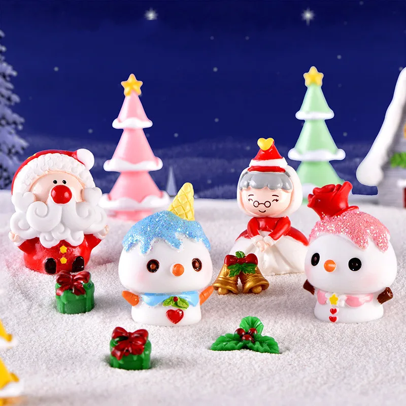 

Mini Resin Christmas Decoration Santa Claus Snowman Tree Micro Landscape Model DIY Miniature Garden Figurines Home Decoration