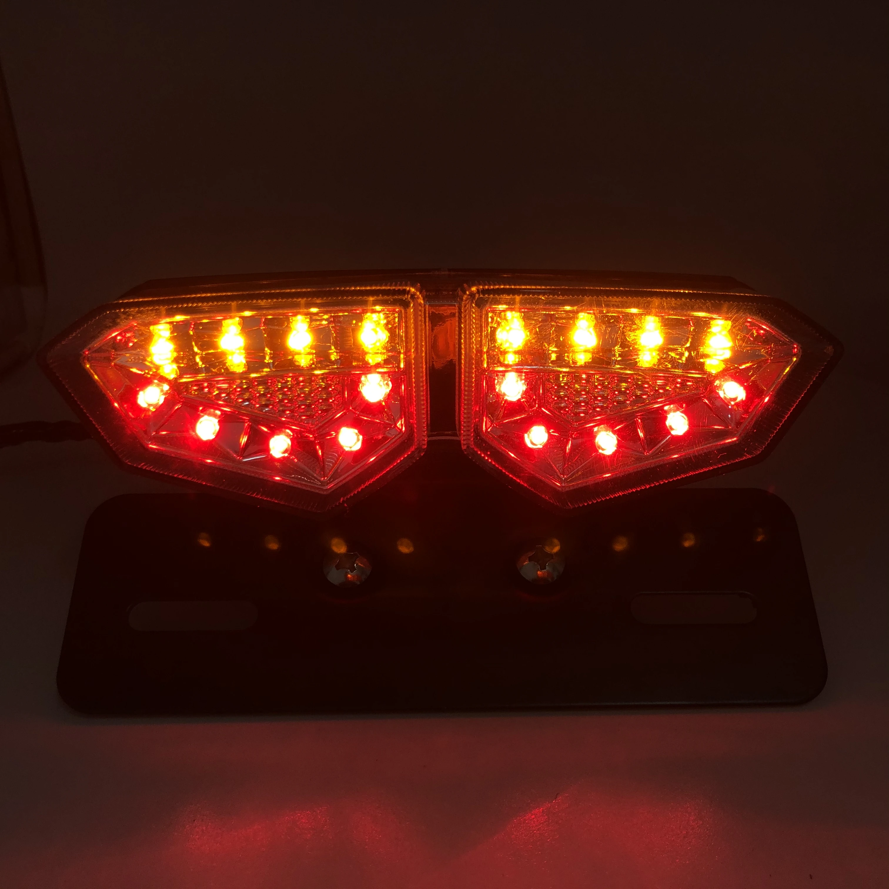 

REALZION Universal Motorcycle Brake Taillight Integrated LED License Plate Light Stop Turn Signal Tail Lamp For Yamaha Kawasaki