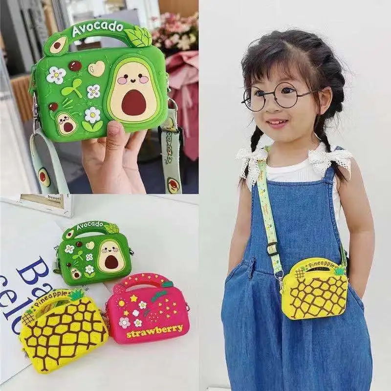 

New Fruit Envelope Bag Creative Lovely Strawberry Silicone Messenger Cartoon Women's Bag Girl's Mini Shoulder Crossbody Bags