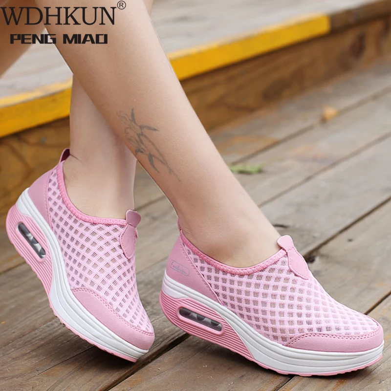 

Женские кроссовки с мягкой подошвой, на вулканизированной подошве, с воздушной сеткой, летние, массивные, 2020