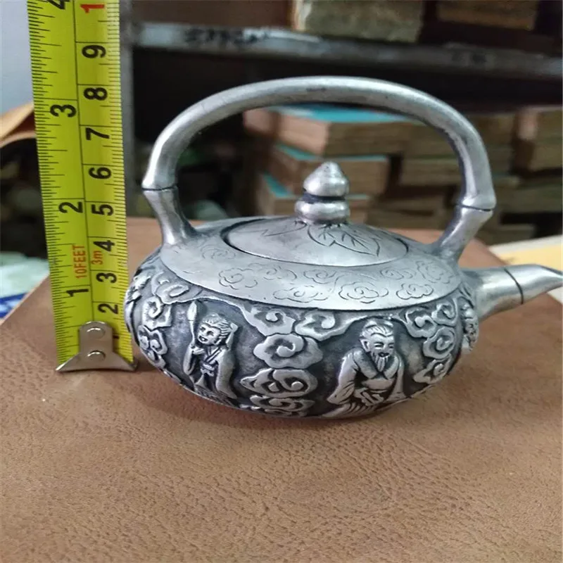 Медный чайник с резьбой в античном стиле | Дом и сад