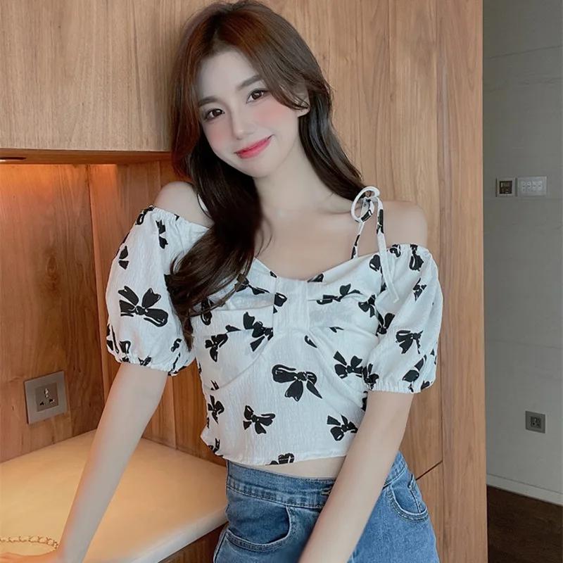 

Jlong Puff-Sleeved Summer Blouse Shirt Tops Women Fashion Floral Square Neck Blouses