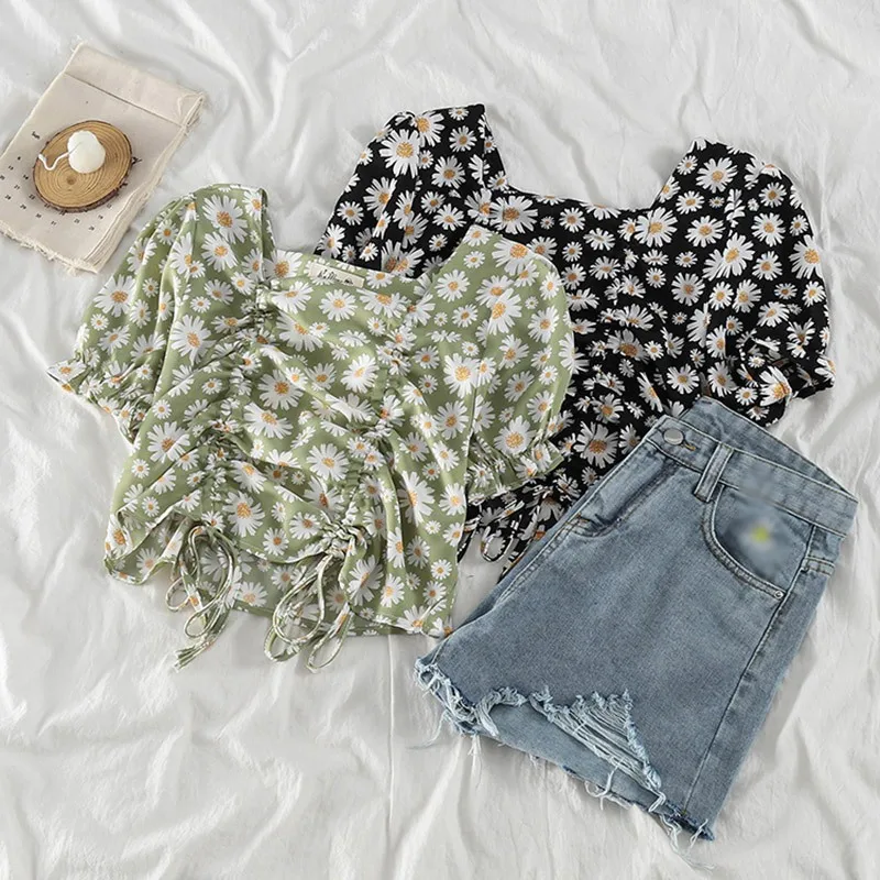 

Women Chiffon Shirt Fashion Sweet Floral Print Crop Tops Sexy Slim Square Collar Short Sleeve Pleated Drawstring Blouse