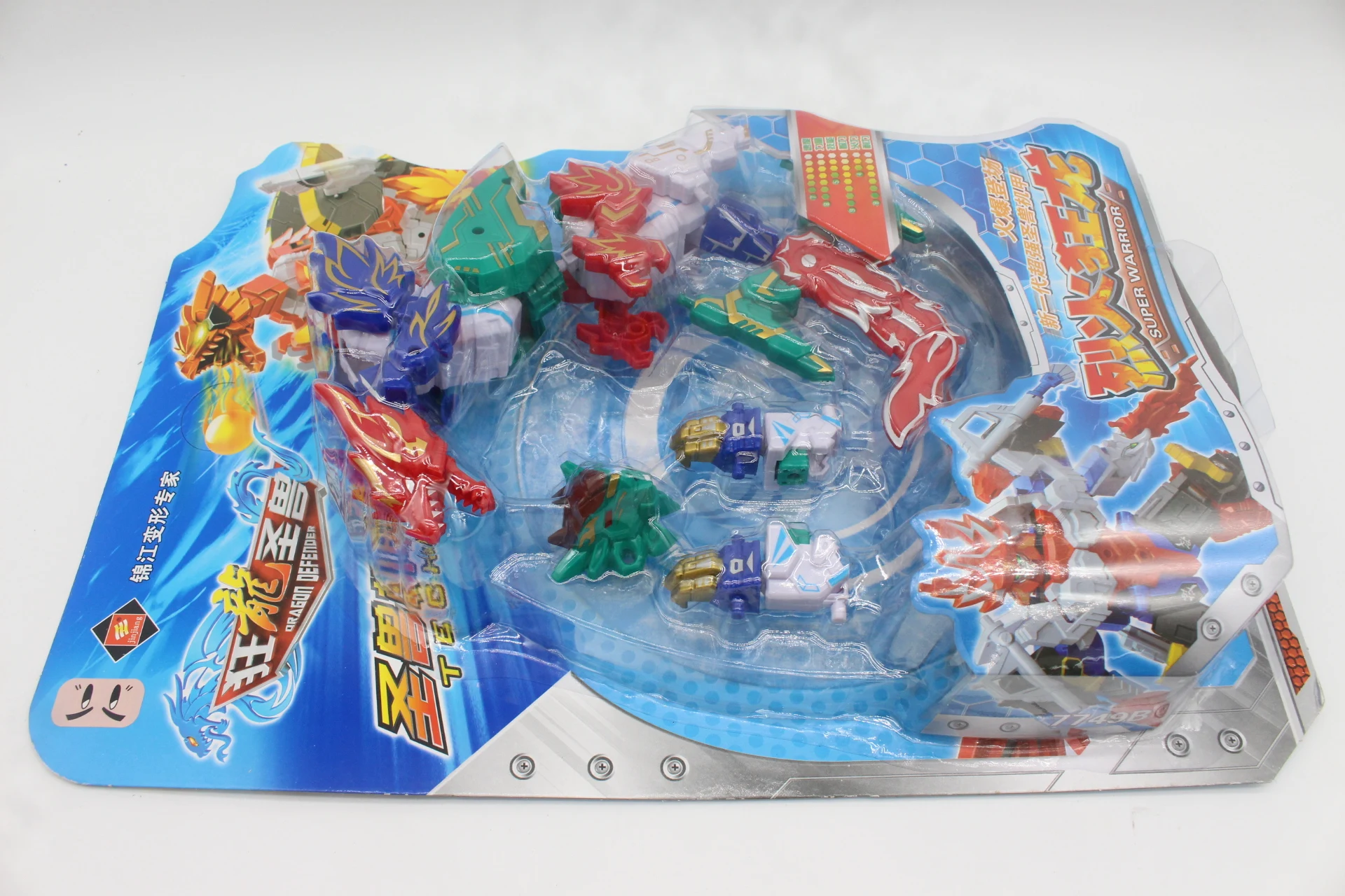 Экшн-фигурка TOMY transformer бесконечная деформация подходит к огню сумасшедший дракон