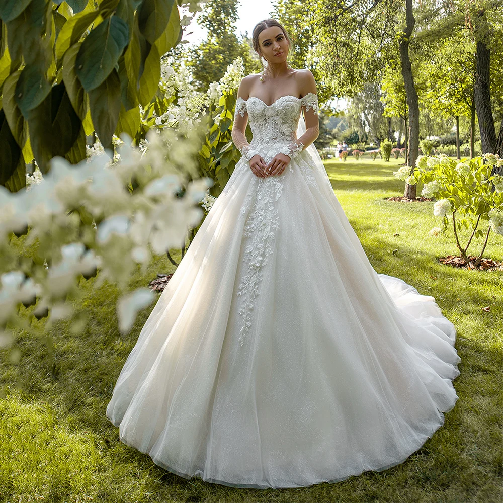 

Elegant Princess Garden Wedding Dresses A Line Off Shoulder Illusion Sleeve Bridal Gown Robe De Mariée Vintage Applique