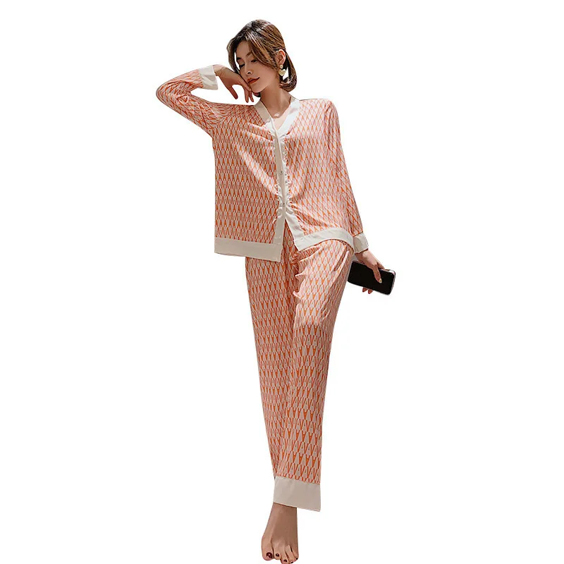 

Summer Ladies Silk Pajamas Set Luxury Cross Letter Printed Homewear Women's V-neck Sexy Casual Loose Pajamas Advanced Sense