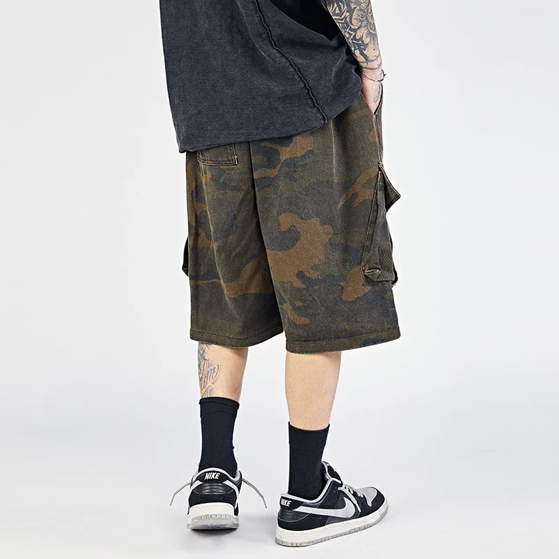 

KIOVNO Men High Street Cargo Shorts Multi Pockets Camouflage Jeans Shorts For Male Streetwear Elastic Waist