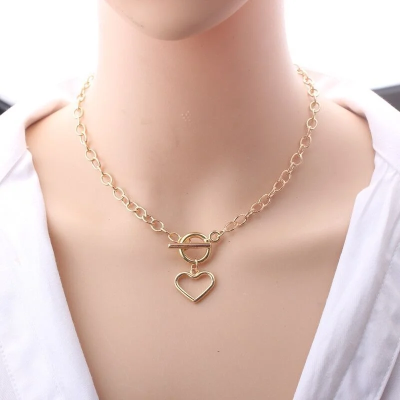 

Thick Chain Clasp Gold Color Claps Necklaces Heart Pendant Necklaces for Women Minimalist Choker OT Buckle Necklace Hot Jewelry