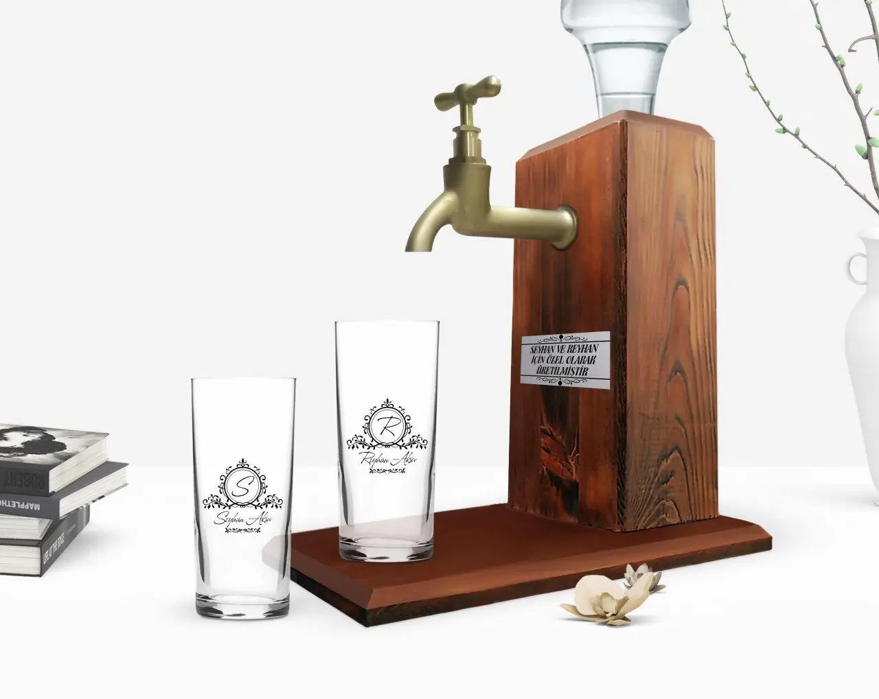 

Персонализированные Цветные принты имеет двойную Arrack чашки и деревянные стойки подарок Seti-11