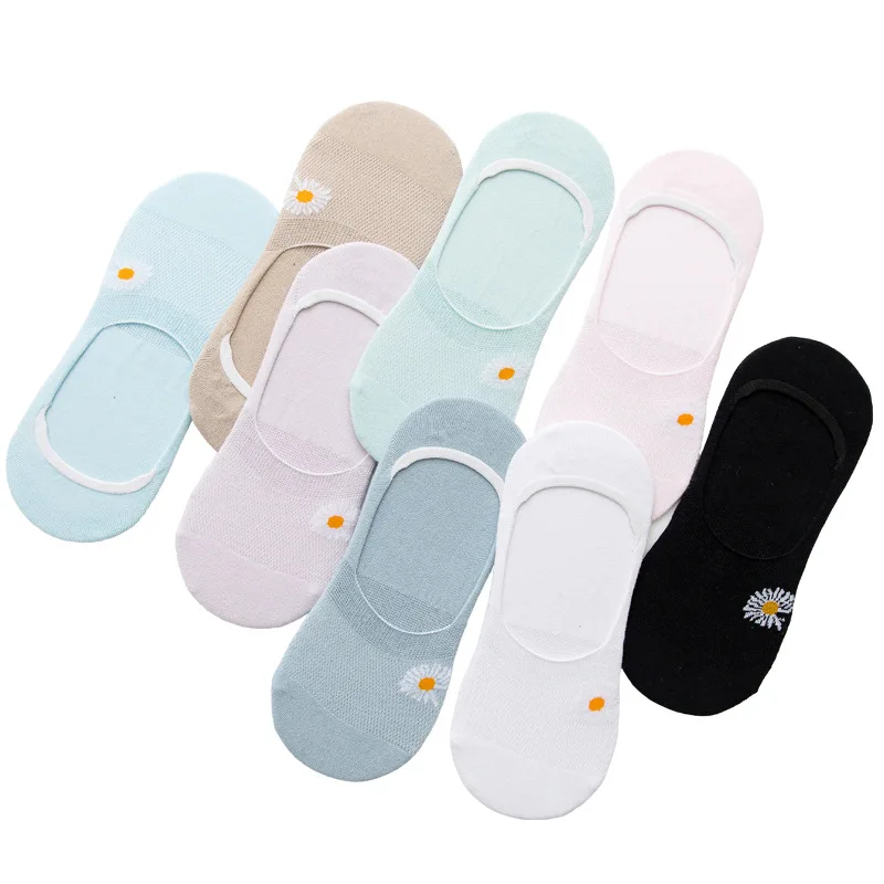 

5 Pairs Socks Women Spring And Summer Thin Cotton Socks Shallow Mouth Invisible Silicone Non-Slip Small Daisy Mesh Boat Socks