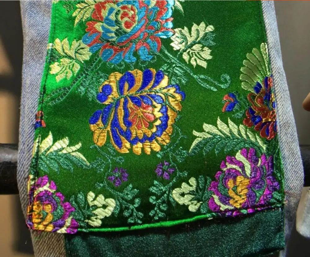 Новая мода весна осень вышитые атласные с высокой талией прямые джинсы женские