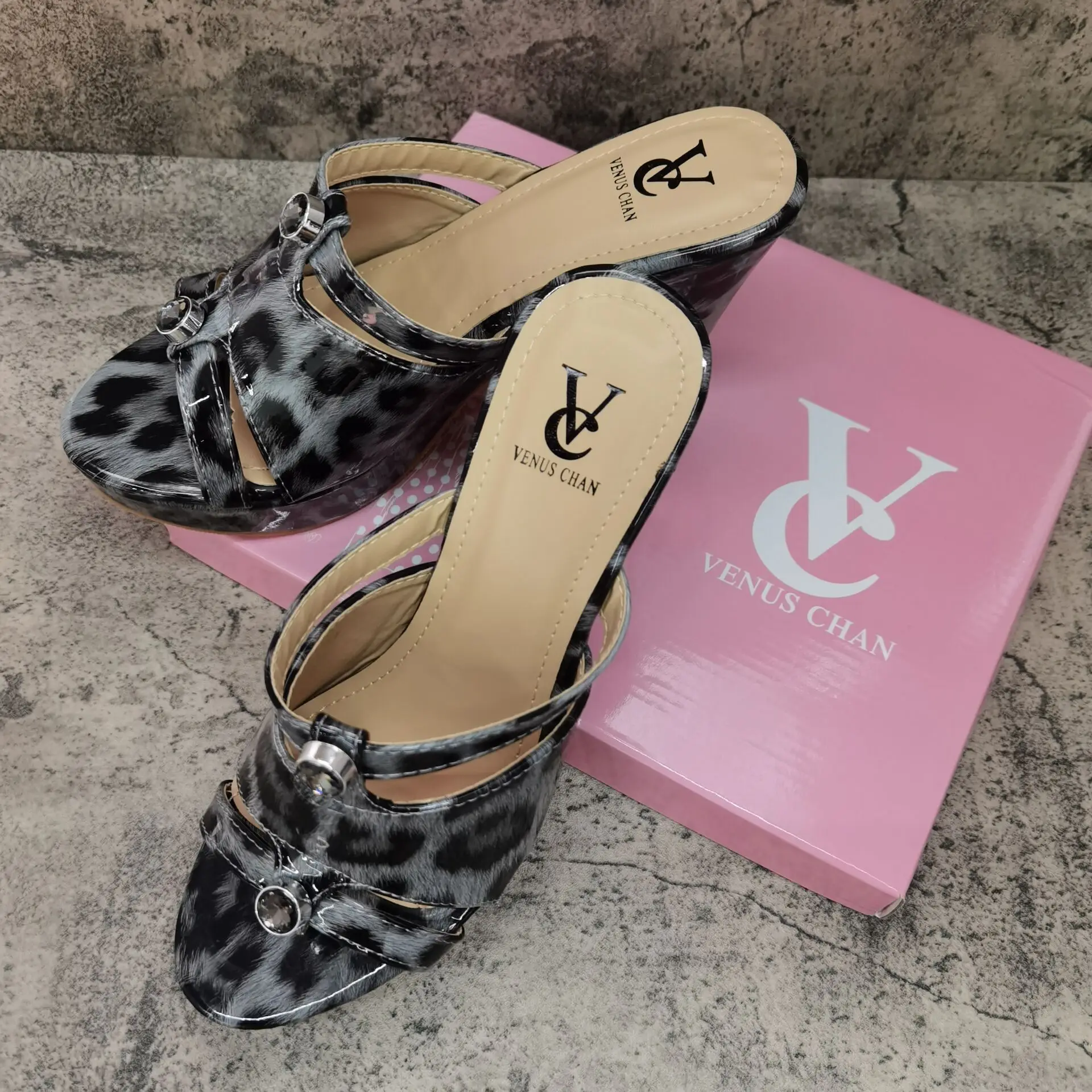 Новое поступление летние туфли на высоком каблуке в итальянском стиле женские