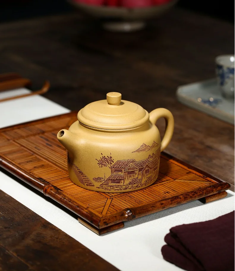 

De Zhong Hu China Kettle Ceramic Teapot For Tea Puer Oolong Tea Set Handmade