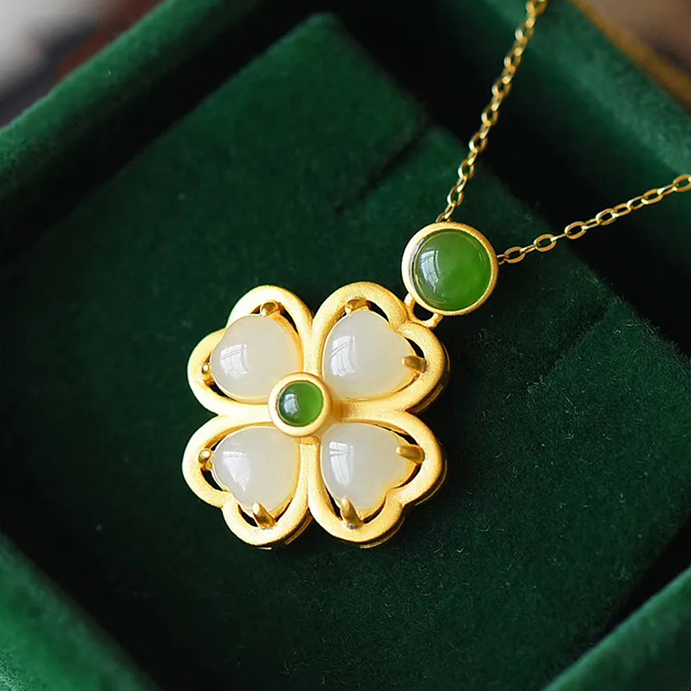 

VINTAGE WHITE GREEN JADE GEMSTONES CLOVER PENDANT NECKLACES FOR WOMEN 18K GOLD COLOR CHOKER JEWELRY BIJOUX FASHION PARTY GIFTS