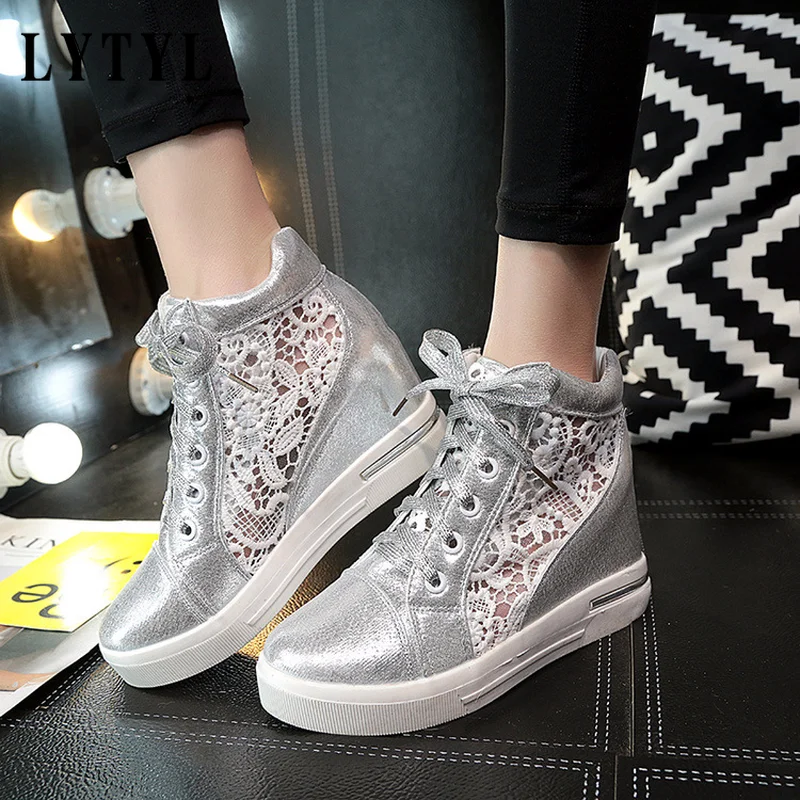 

2021 Spring Autumn Woman Sports Shoes Casual Breathable Mesh High Top Sneakers Women Trend Thick Bottom Running Shoes B20-186