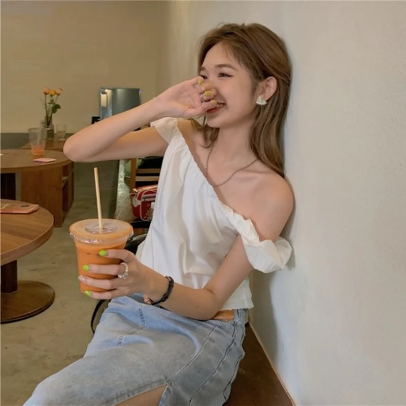 

Japan and South Korea Fashion Casual Summer Women's Clothing The New T-Shirts Clavicle Word Shoulder Short Paragraph Tees Tops