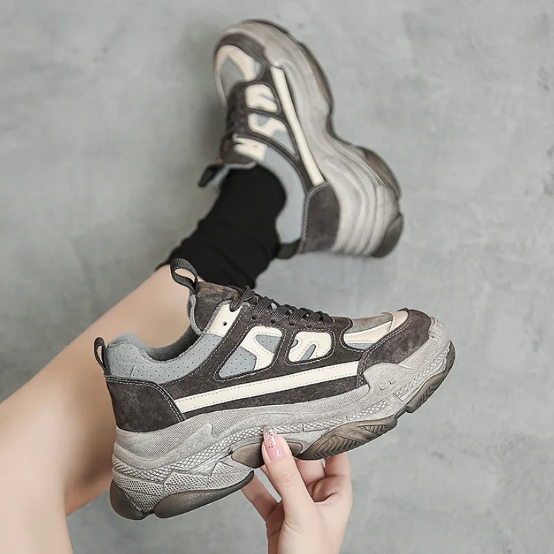 

New Leisure Women Shoes Women's Sneakers 2021 Fashion Lace Up Winter Shoes Woman Vulcanized Platform Shoes Comfort Sports Shoe