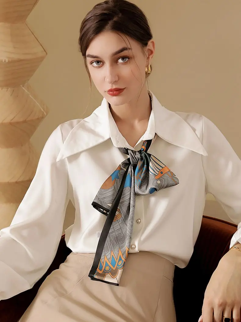 Шелковый шарф маленький квадратный весна 2022 новый с принтом Япония Корея милый