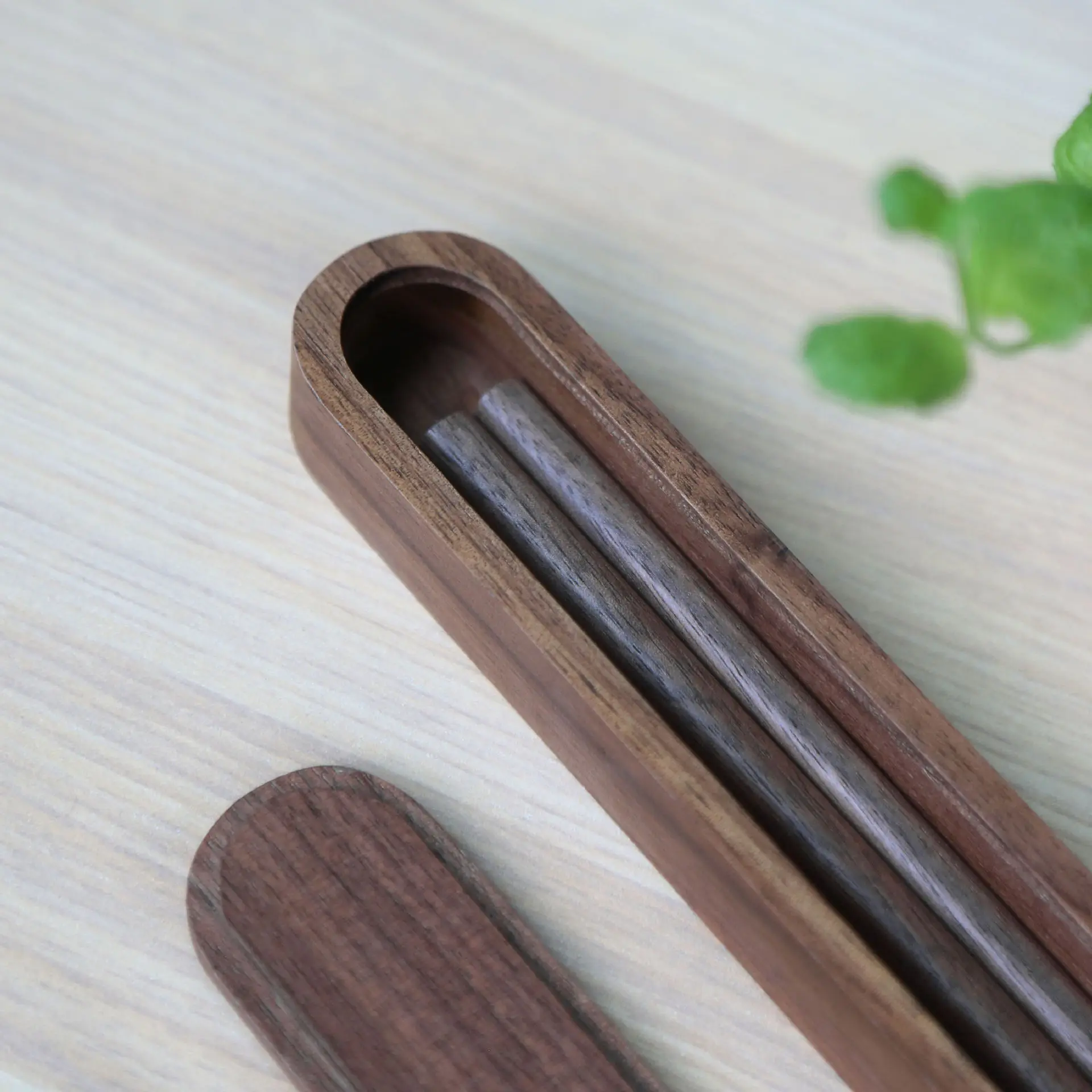 

Portable Black Walnut Solid Wood Chopstick Box Fashion Black Walnut Wooden Travel Chopstick Box