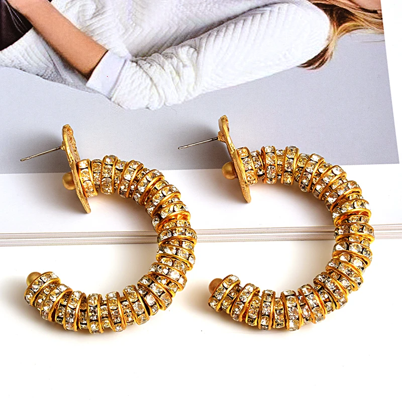 Новые круглые металлические золотые серьги модные трендовые Женские аксессуары