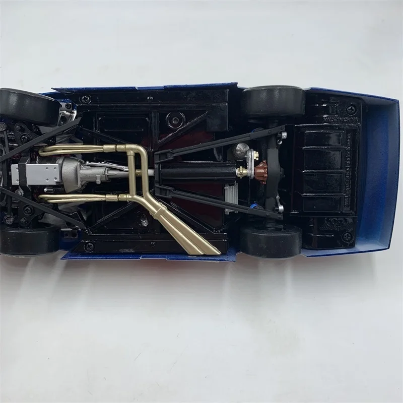 Оригинальные 1/24 модели автомобилей Chevrolet 2GT3 дизайн чашки литье металла домашний дисплей Коллекция игрушек для детей