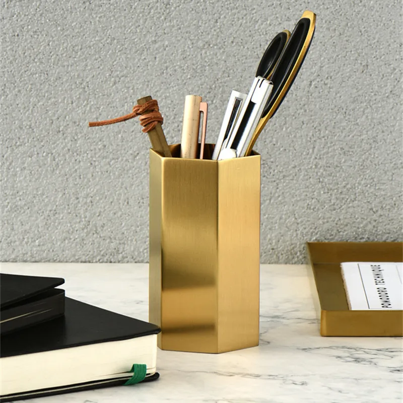 

Nordic Style Simple Gold Vase Hexagonal Pen Tube Makeup Brush Storage Holder Stainless Steel Metal Tabletop Ornaments