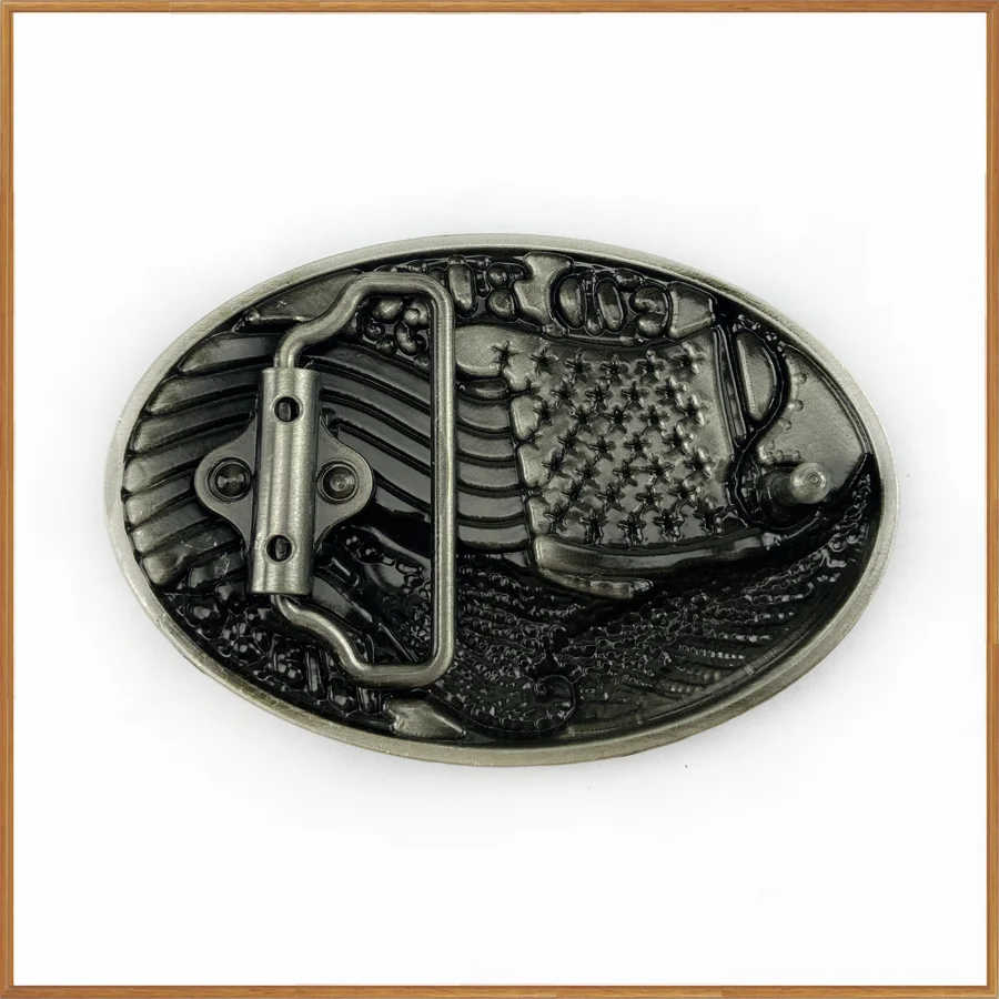 Оптовая продажа пряжек Buckleclub "Бог благословляет Америку" с орлом и флагом США для джинсов FP-03356, отделка - пьютер, для мужчин.