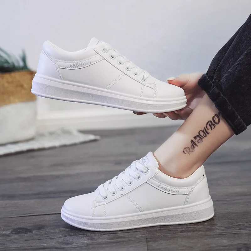 Кроссовки женские на шнуровке классические Вулканизированная подошва круглый