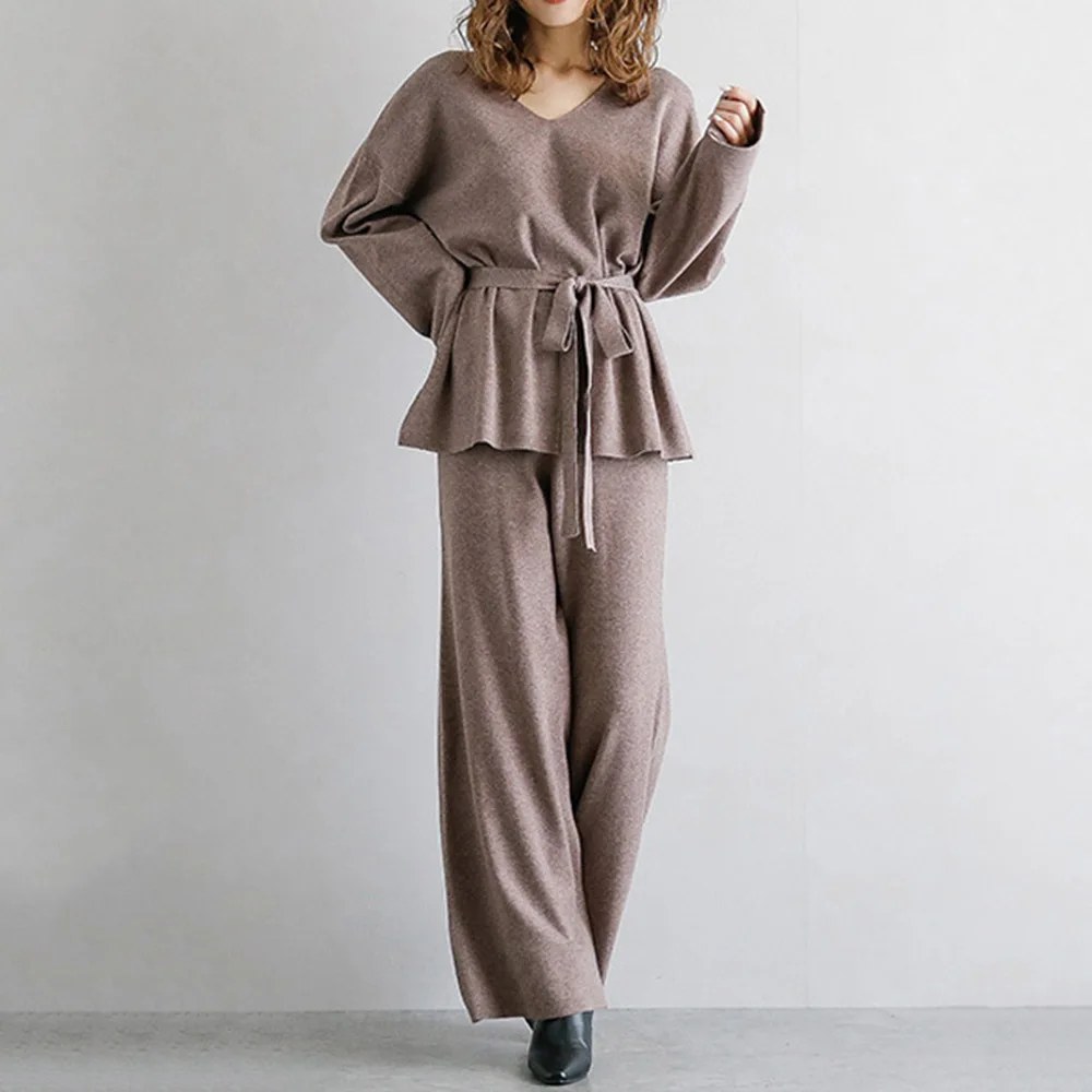 Корейский минималистичный комплект из двух предметов топ и штаны вязаный свитер