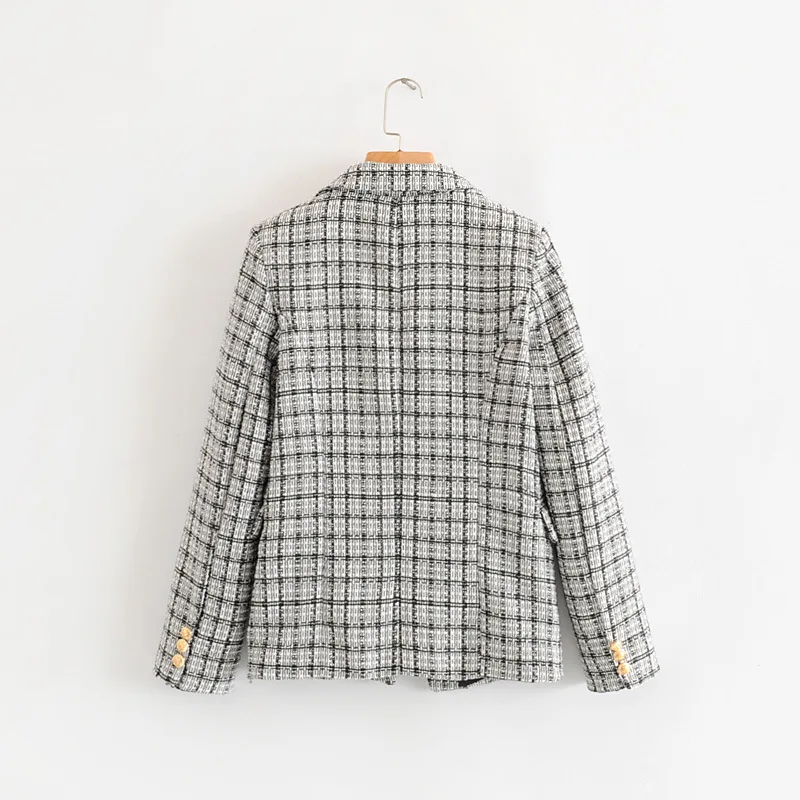 Женский двубортный блейзер в клетку повседневный облегающий офисном стиле с